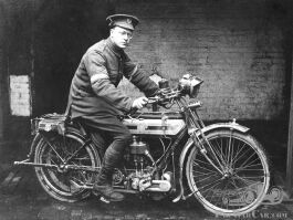 225%20Sadders%20posed%20on%20Triumph%20os%20BW%20(002).jpg