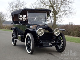 Rambler%20Model%2083%20Cross%20Country%20Tourer.JPG